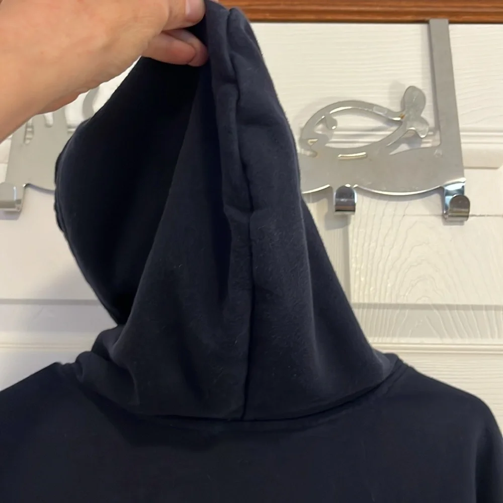 The North Face Navy Blue Cotton Blend Hoodie w/ Grizzly Bear Graphic Men’s SM